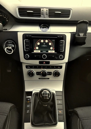 Volkswagen CC cena 55800 przebieg: 225000, rok produkcji 2013 z Rzeszów małe 137